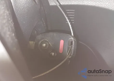 2010 Honda Fit Sport z USA, uszkodzony, nr VIN JHMGE8G4XAC032556